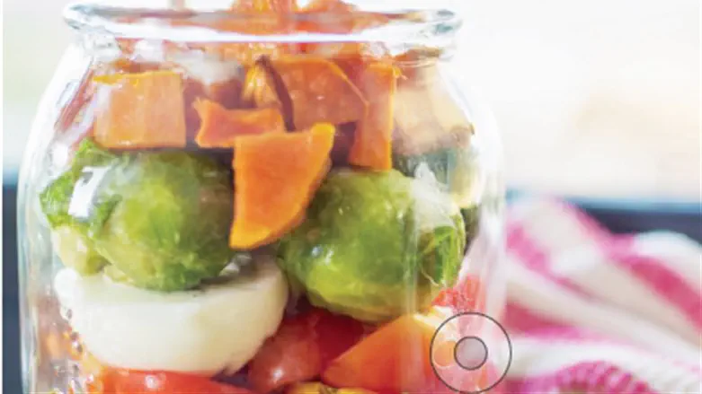 צנצנת כרוב ניצנים וירקות