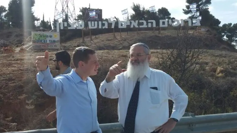 Moshe Saville and Dept. Minister Ben Dahan