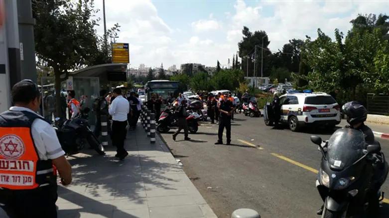 פיגוע דקירה ברכבת הקלה