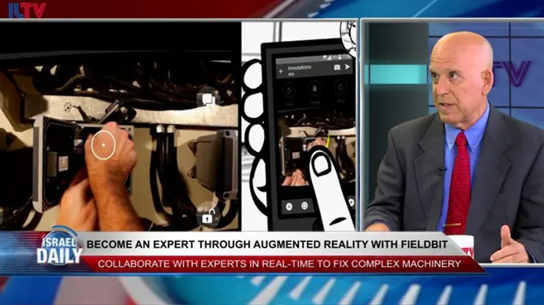 Become an expert through augmented reality