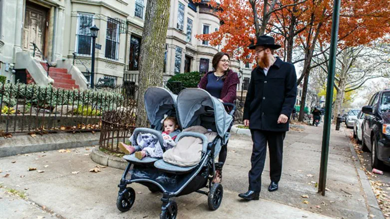 Chabad-Lubavitch emissaries Rabbi Mendel and Mussie Alperowitz head off to South Dakota