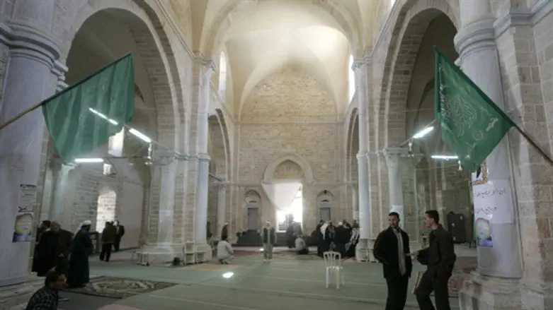 גם חנשים? מסגד. אילוסטרציה