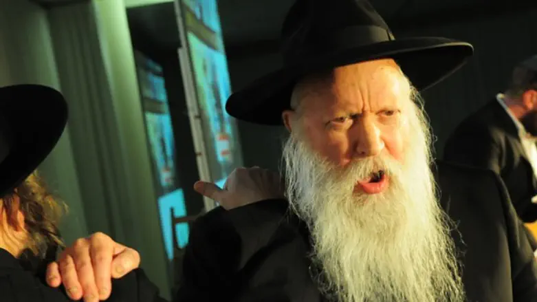 Derekh Haim head Rabbi Yitzhak Ginzburg