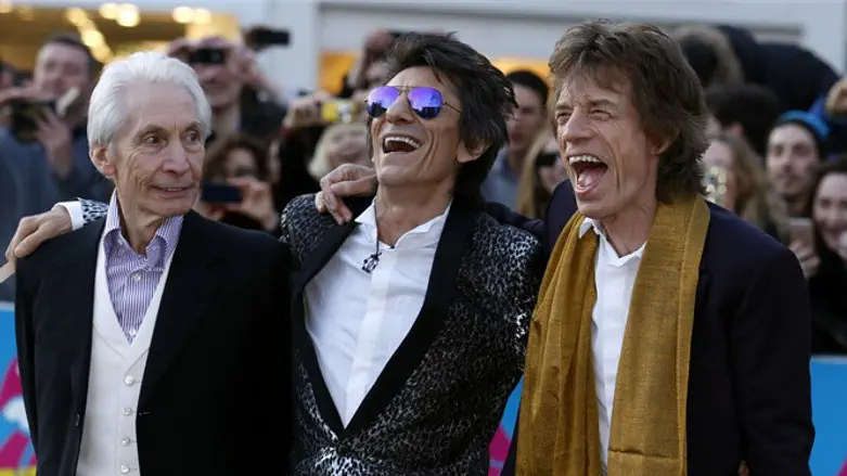 ברחבי העולם נפרדים מהטור;