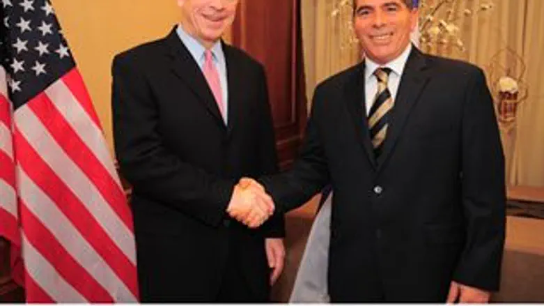 פגישת הרמטכ"ל הערב עם האדמירל