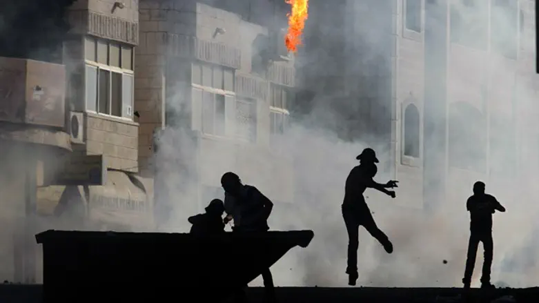 Molotov cocktail attack
