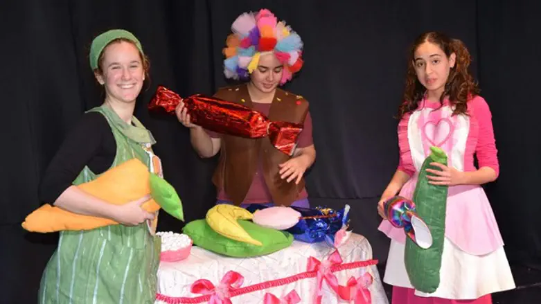 מתוך ההצגה 'הדרך ללב של ליבי'