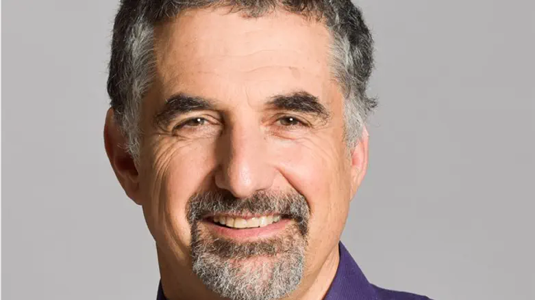 פרופ' יאיר עמיחי-המבורגר