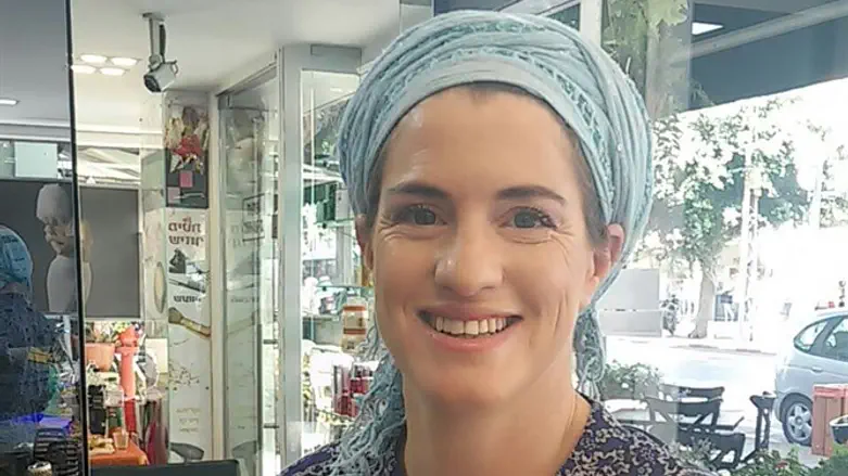 עפרה בוארון