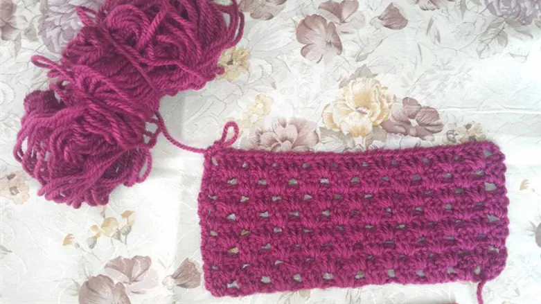 צעיף בסריגת גראני