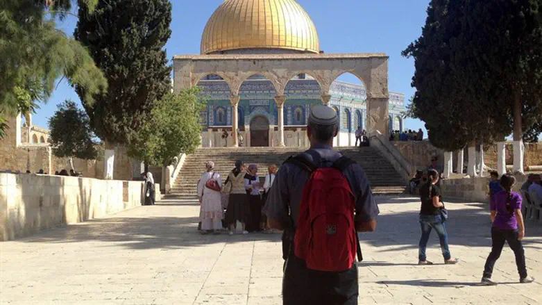 Jewish man on the Temple Mount