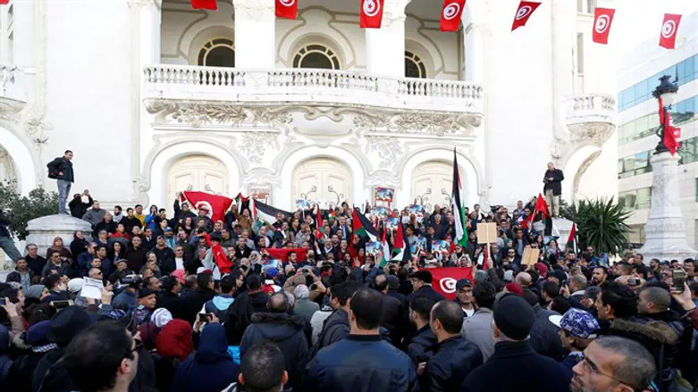 Tunisians protest death of Hamas engineer