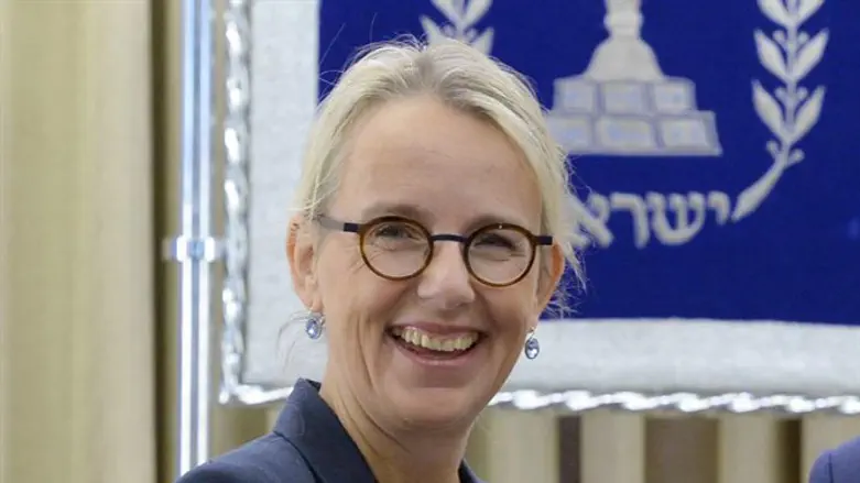 Элен Ле-Галь