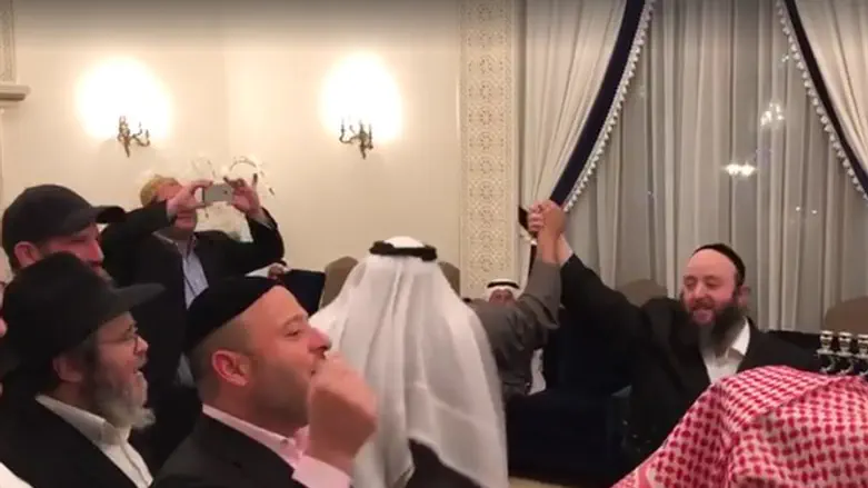 Еврейский танец в Бахрейне