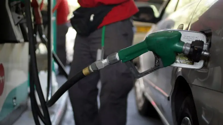 המחיר עולה. דלק