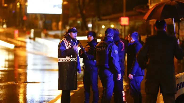 Istanbul shooting attack