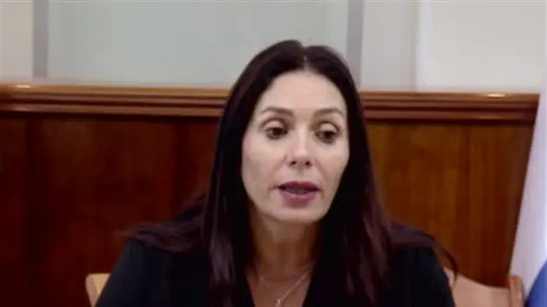 יוזמת שינוי במסורת. רגב