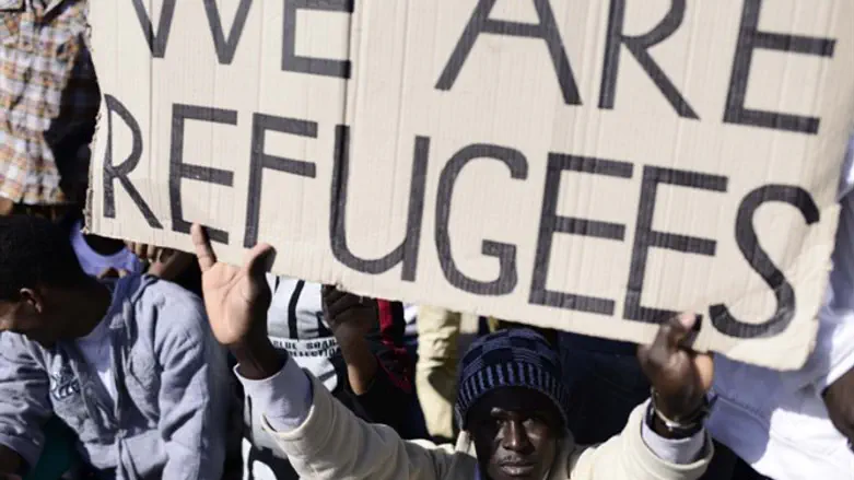 Staged infiltrator protest. Most illegal migrants are not refugees.