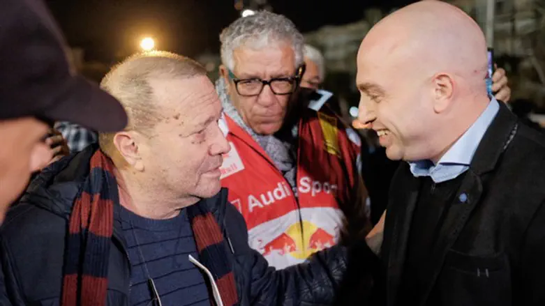 זיו שילון הערב