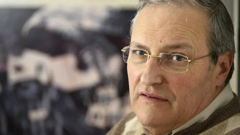 Dr. Efraim Zuroff