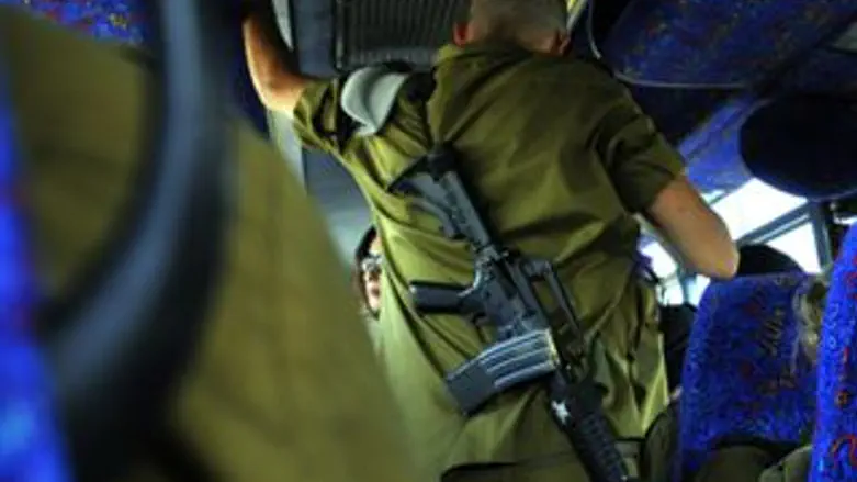 חיילי צה"ל בגזרת קרני. ארכיון