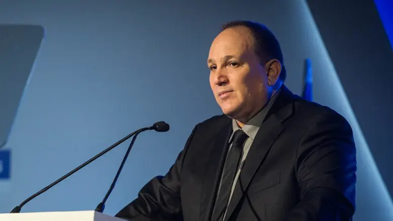 נחקר. עורך "ידיעות אחרונות" רון ירון