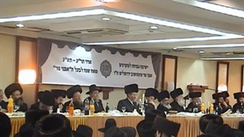 האדמו"ר הנוכחי ר' שמואל בורנשטיין