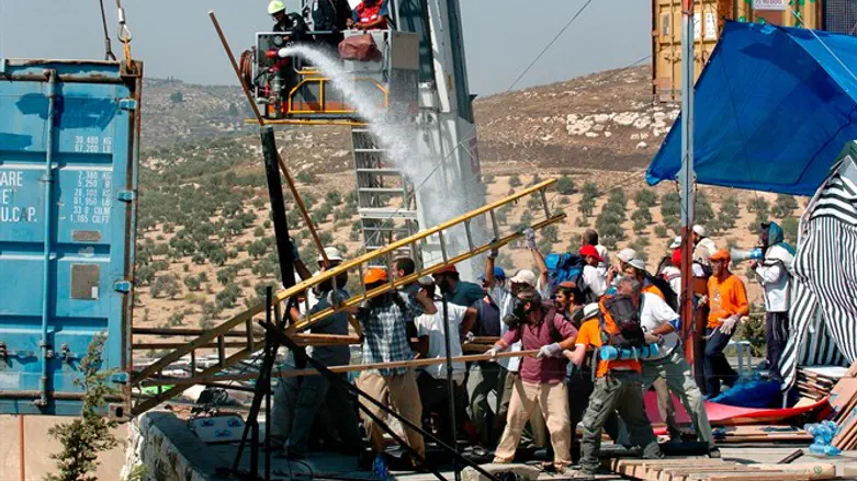 כך זה היה. הגירוש משאנור