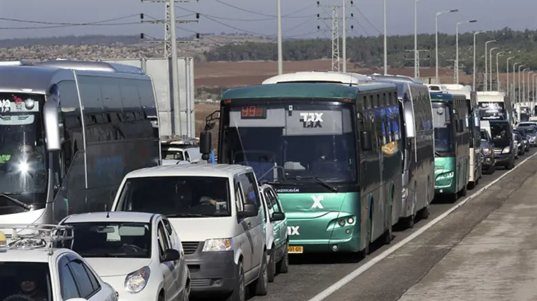 Traffic jam along Route 1