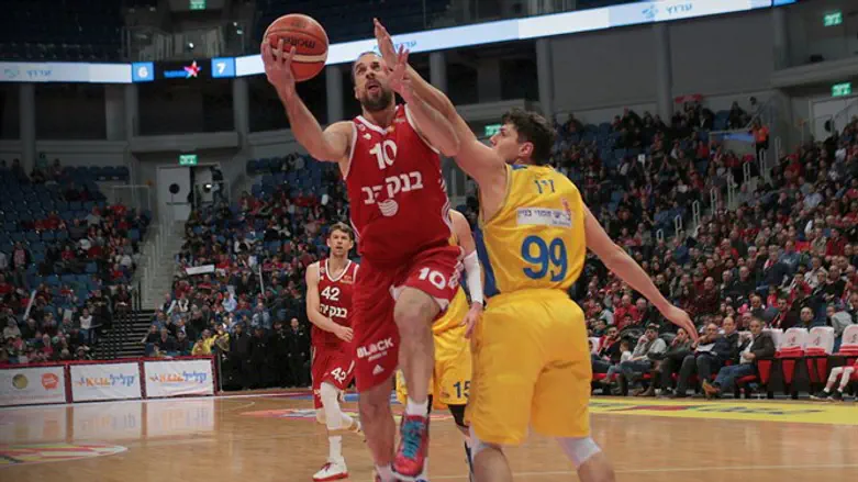 הלפרין בדרך לסל של אשדוד, הערב