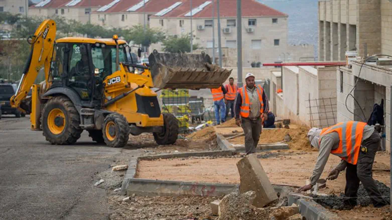 Construction in Beitar Illit
