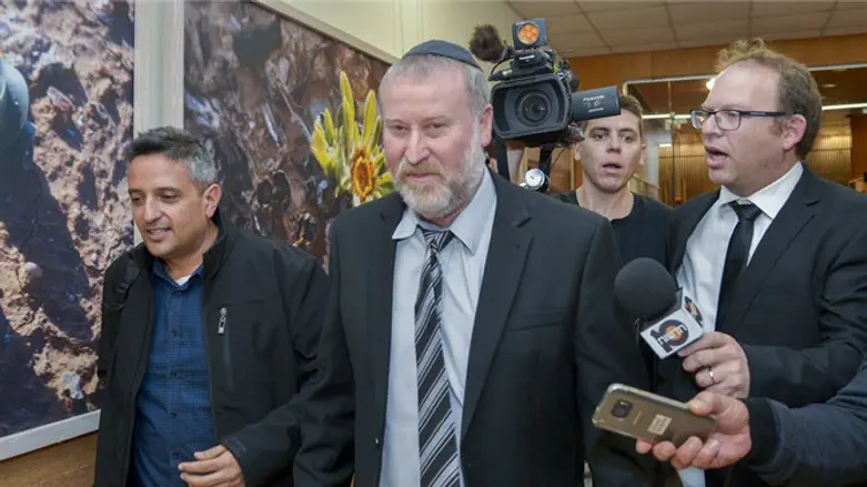 מסר ברור לח"כים. מנדלבליט