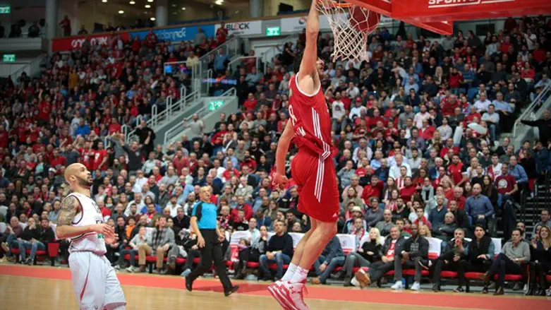 "Хапоэль" в атаке