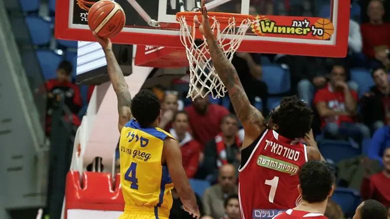 סטודמאייר. יתנצל?