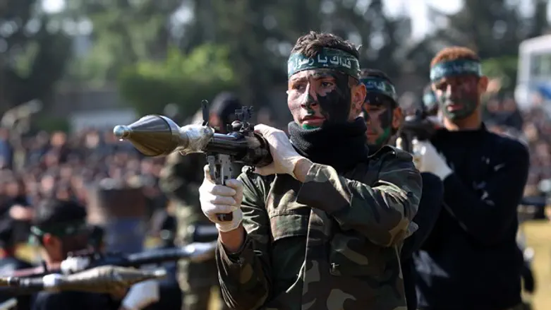 Боевики группировки ХАМАС. Иллюстрация