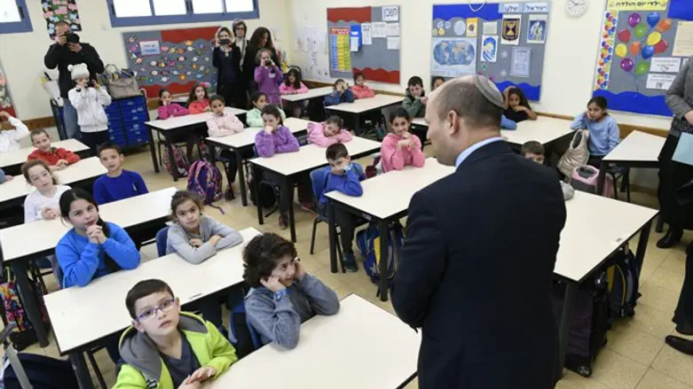 בנט והתלמידים. הבוקר