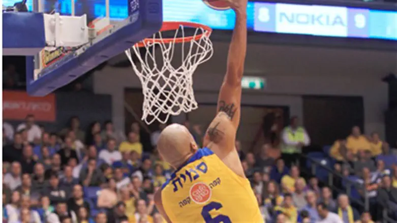 סמית'. נרשם לליגה