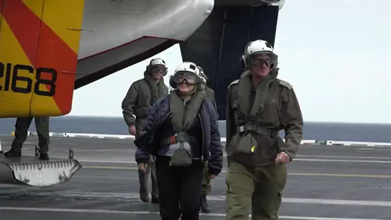 Офицеры ЦАХАЛ посетили американский авианосец