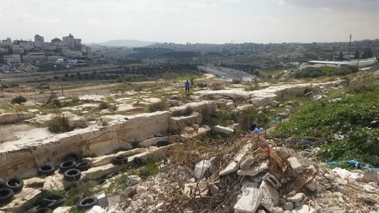 נקודה אסטרטגית שמחברת בין ירושלים למעלה אדומים. מורדות הר הצופים