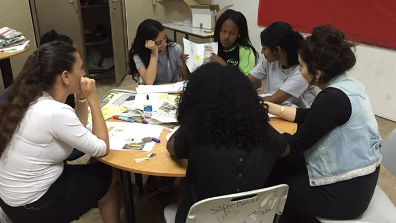 פעילות במרכז "מקום בלב"