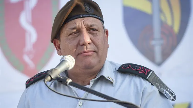 במטכ"ל שלו אין אפילו אלוף דתי אחד. הרמטכ"ל גדי איזנקוט