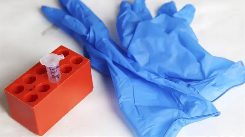 Illustration of pipettes and gloves at a Hebrew University lab