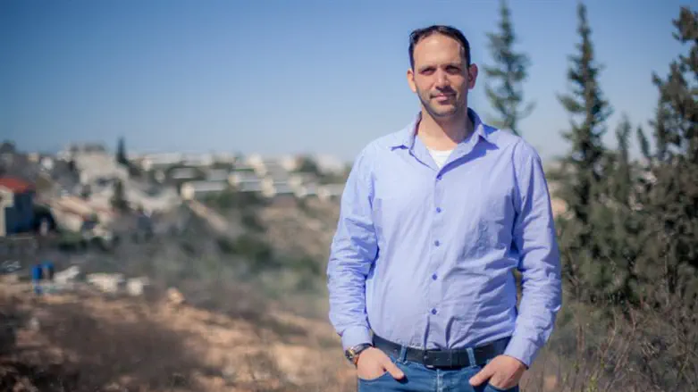 גלעד אך