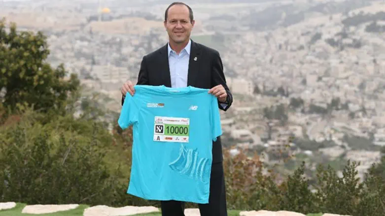 ברקת בארמון הנציב הבוקר
