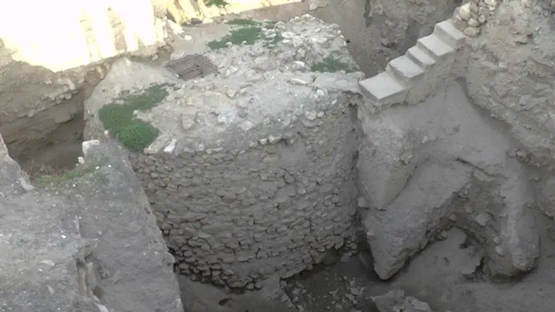 תפילה בתל יריחו