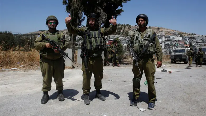 חברון, אילוסטרציה