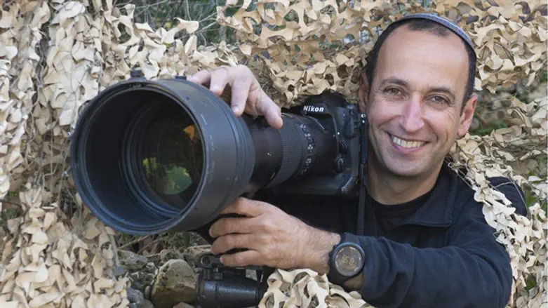 "לא אחת אני מוצא את עצמי ממש מזיל דמעה מצילום טוב". שחר כהן