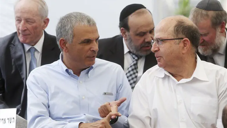 שיתוף הפעולה המתבקש ביניהם נתקל במכשולים פרסונליים. בוגי יעלון ומשה כחלון