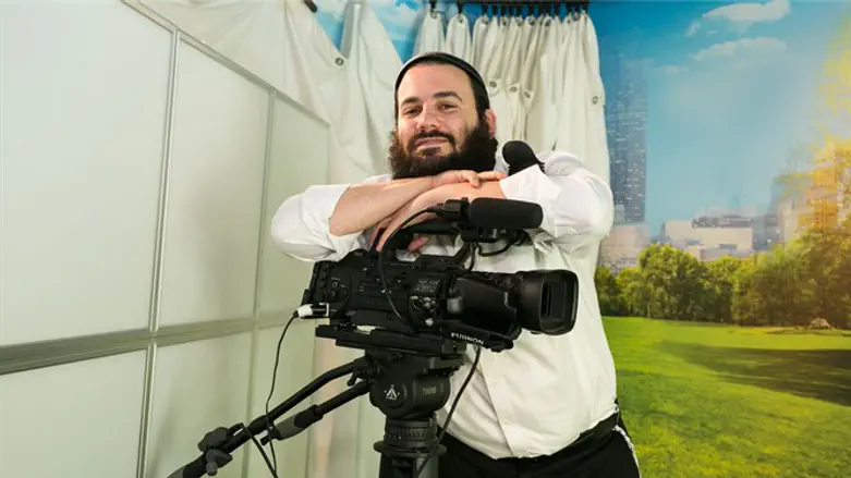 "תמיד ידעתי שאת כוח היצירה הטלוויזיוני אצטרך להביא לידי ביטוי". הרב זאביק הראל