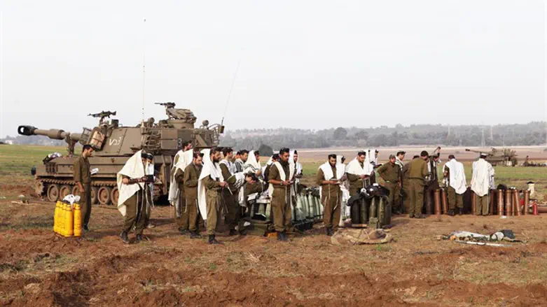 באיזה צבע תהיה הכומתה? בני"שים במהלך השירות